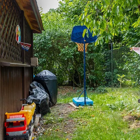Holiday home U Misky!!! Horni Lhota-zatisi U Ostravy, Tram 300m, Lyzovani 1km Vankuv Kopec, Cyklo, Houby, Zahrada S Velkym Altanem, Gril, Wifi, Pejsci Vitani